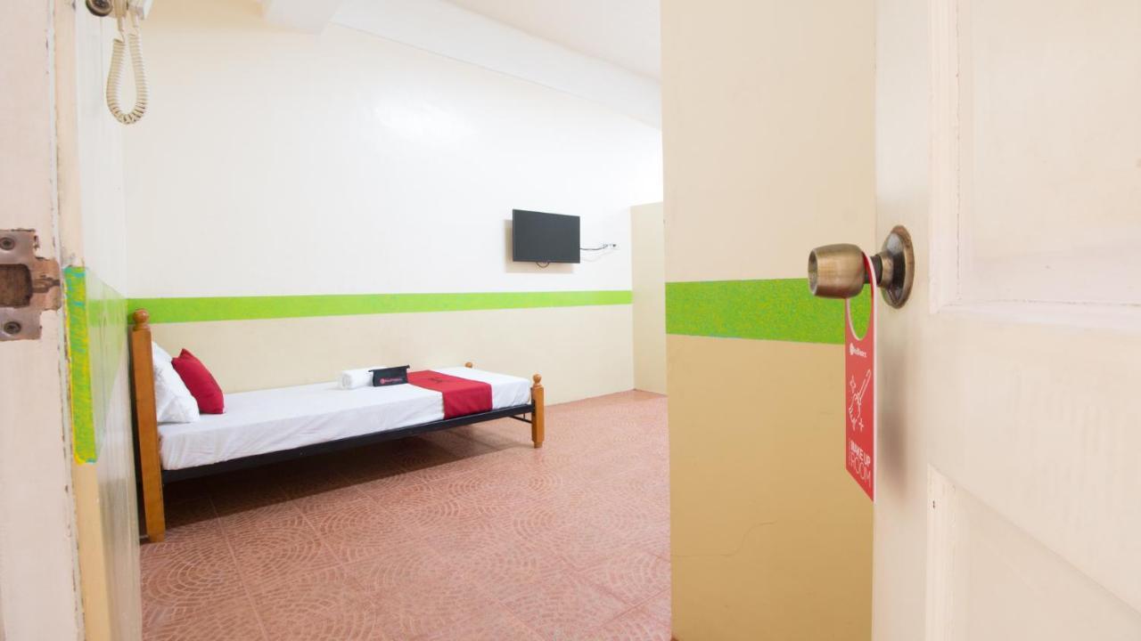 Reddoorz At Praferosa Resort Hotel Calamba Luaran gambar